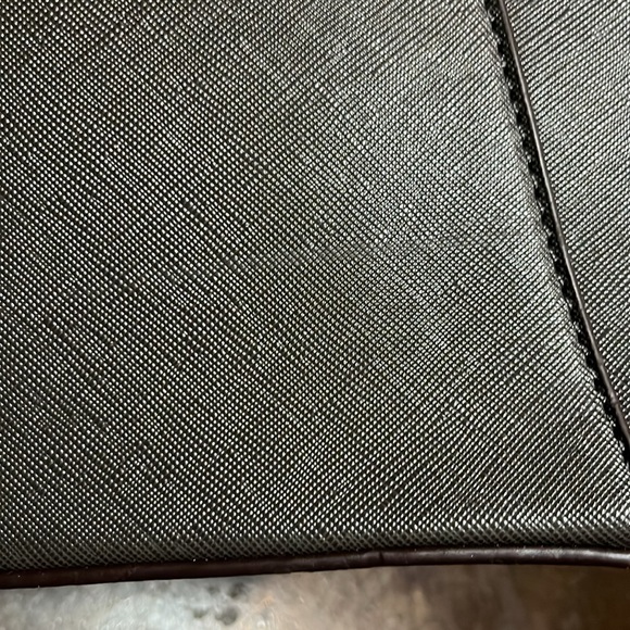 Dark Gray Purse with Bow and Matching Wallet - Picture 4 of 8